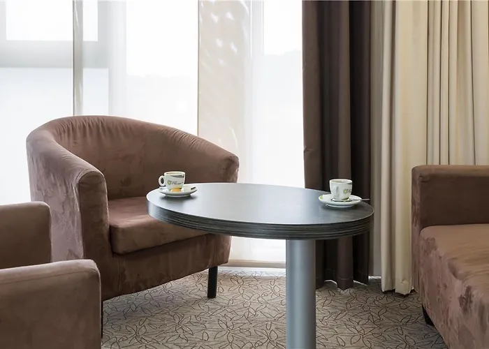 Ogcity Cholet Sud La Verriaire 호텔