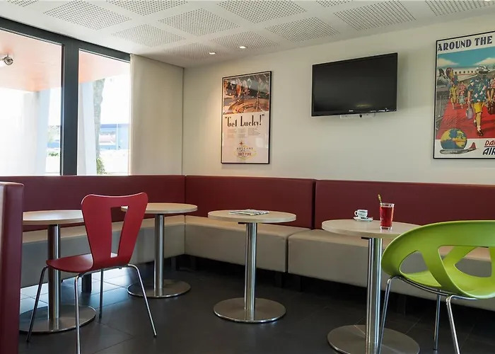 Ogcity Cholet Sud La Verriaire 호텔 Chanverrie